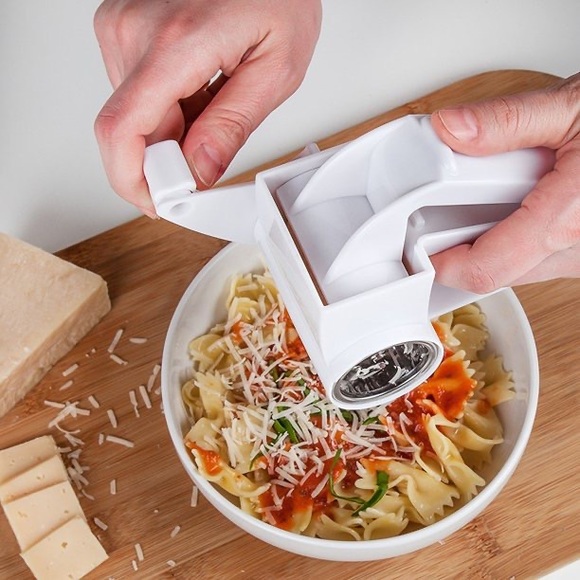 Cheese grater - Picture 2 of 2